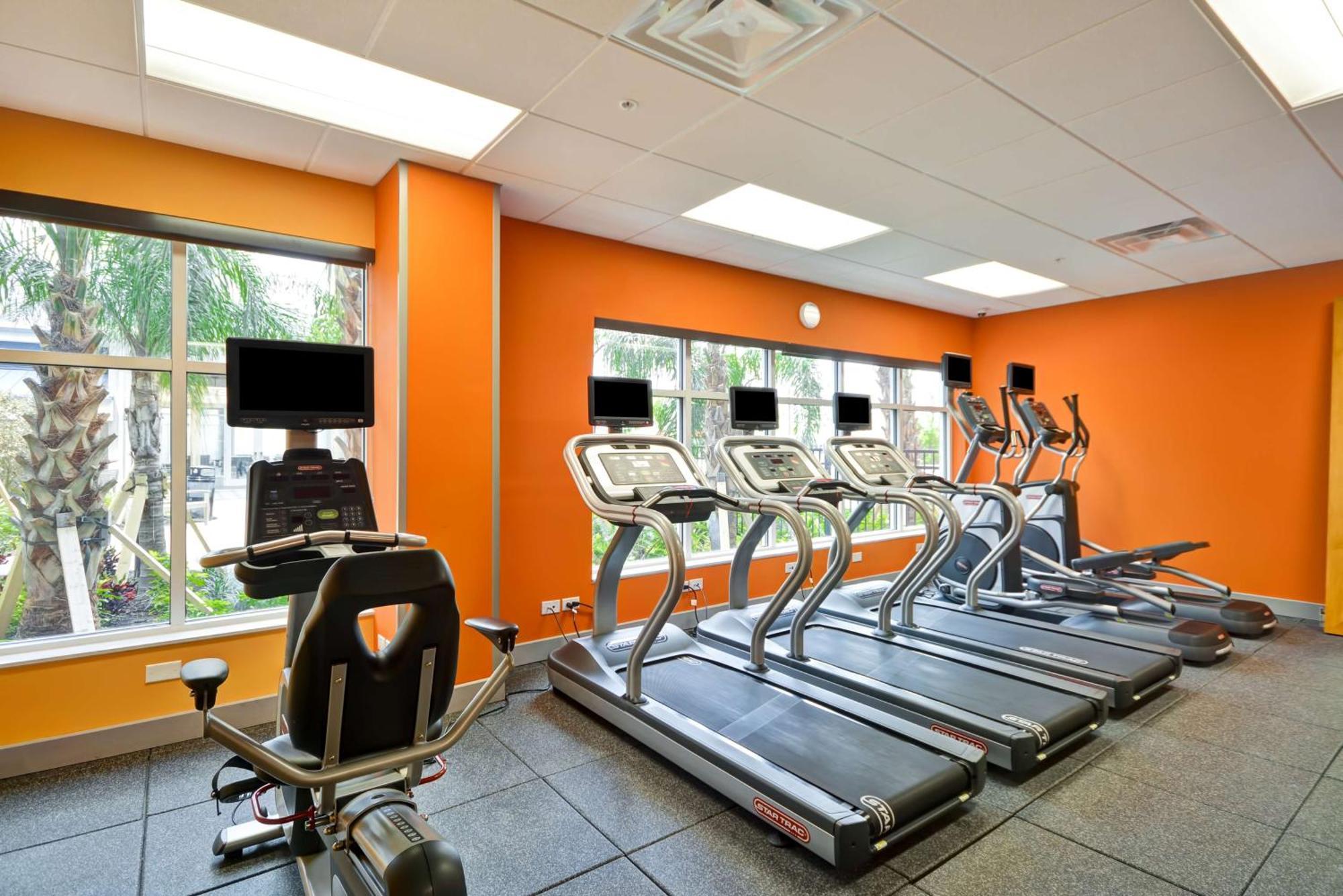 Homewood Suites By Hilton Orlando Theme Parks Williamsburg Екстериор снимка
