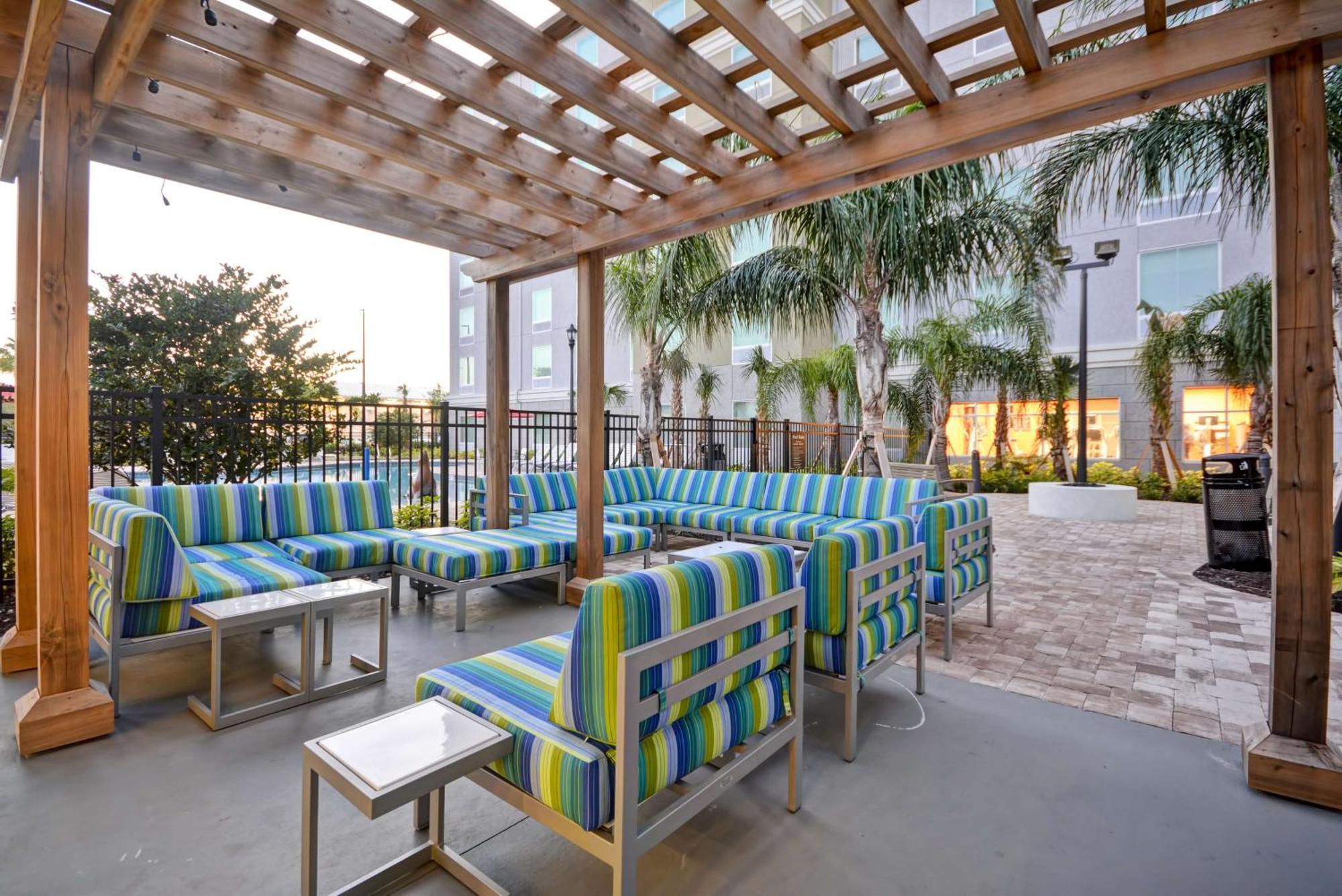 Homewood Suites By Hilton Orlando Theme Parks Williamsburg Екстериор снимка